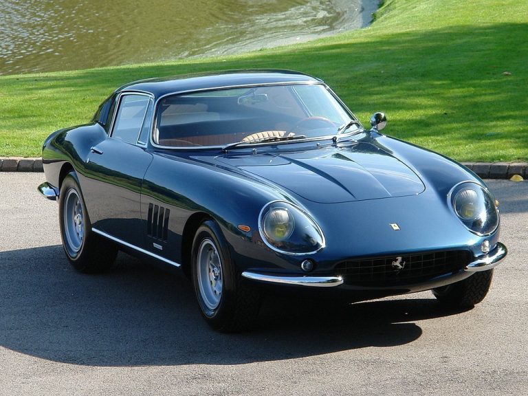 FERRARI 275 GTB/4 - 10427 - Tom Hartley Jnr