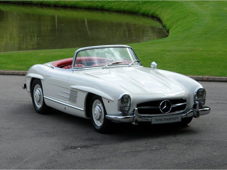 MERCEDES-BENZ 300 SL Roadster - 002518 - Tom Hartley Jnr
