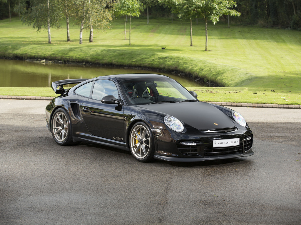 PORSCHE 911 GT2 997 776401 Tom Hartley Jnr