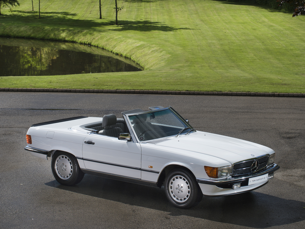 MERCEDES-BENZ 500SL - 044249 - Tom Hartley Jnr