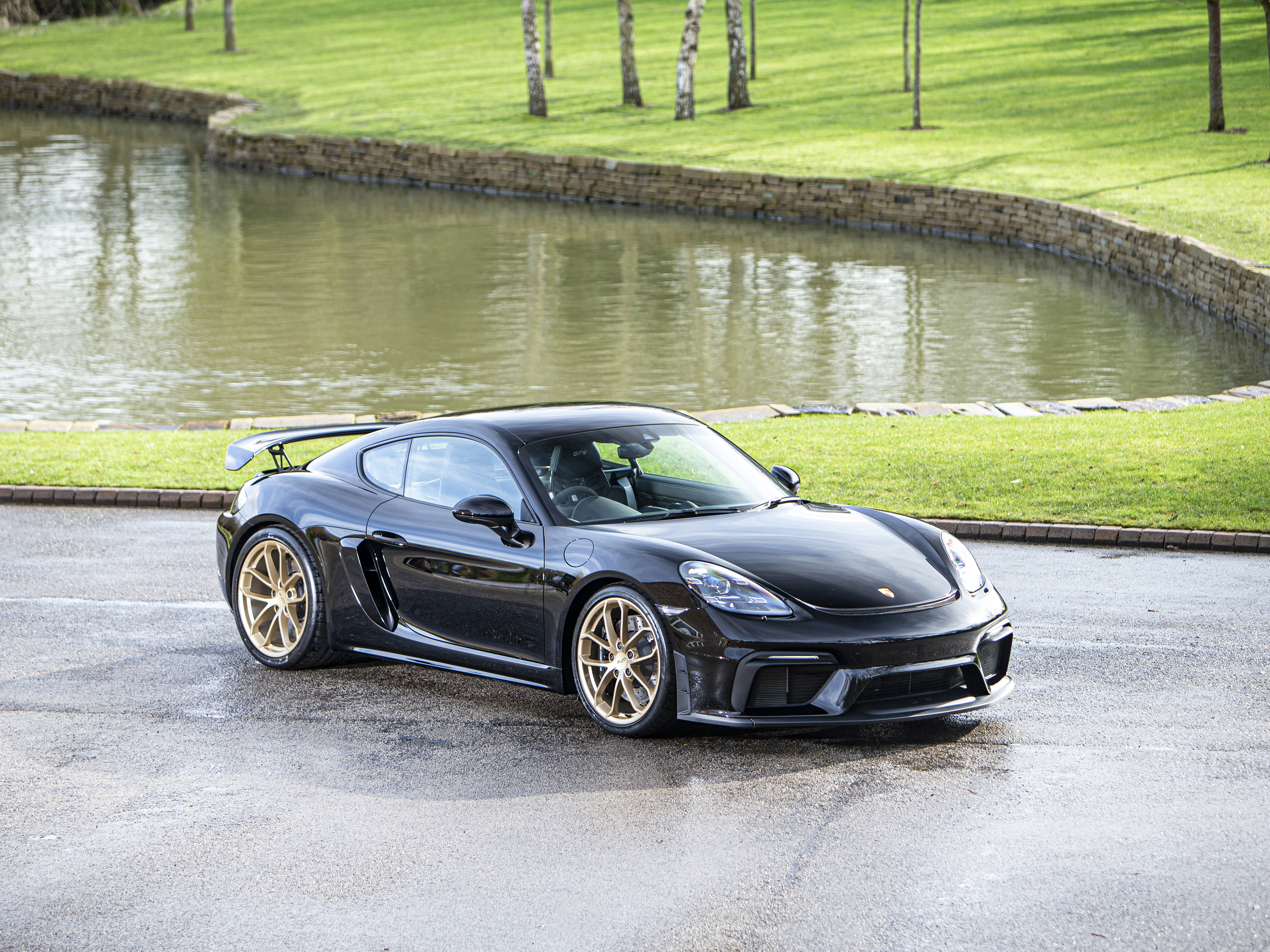 Porsche Cayman Gt4 Black