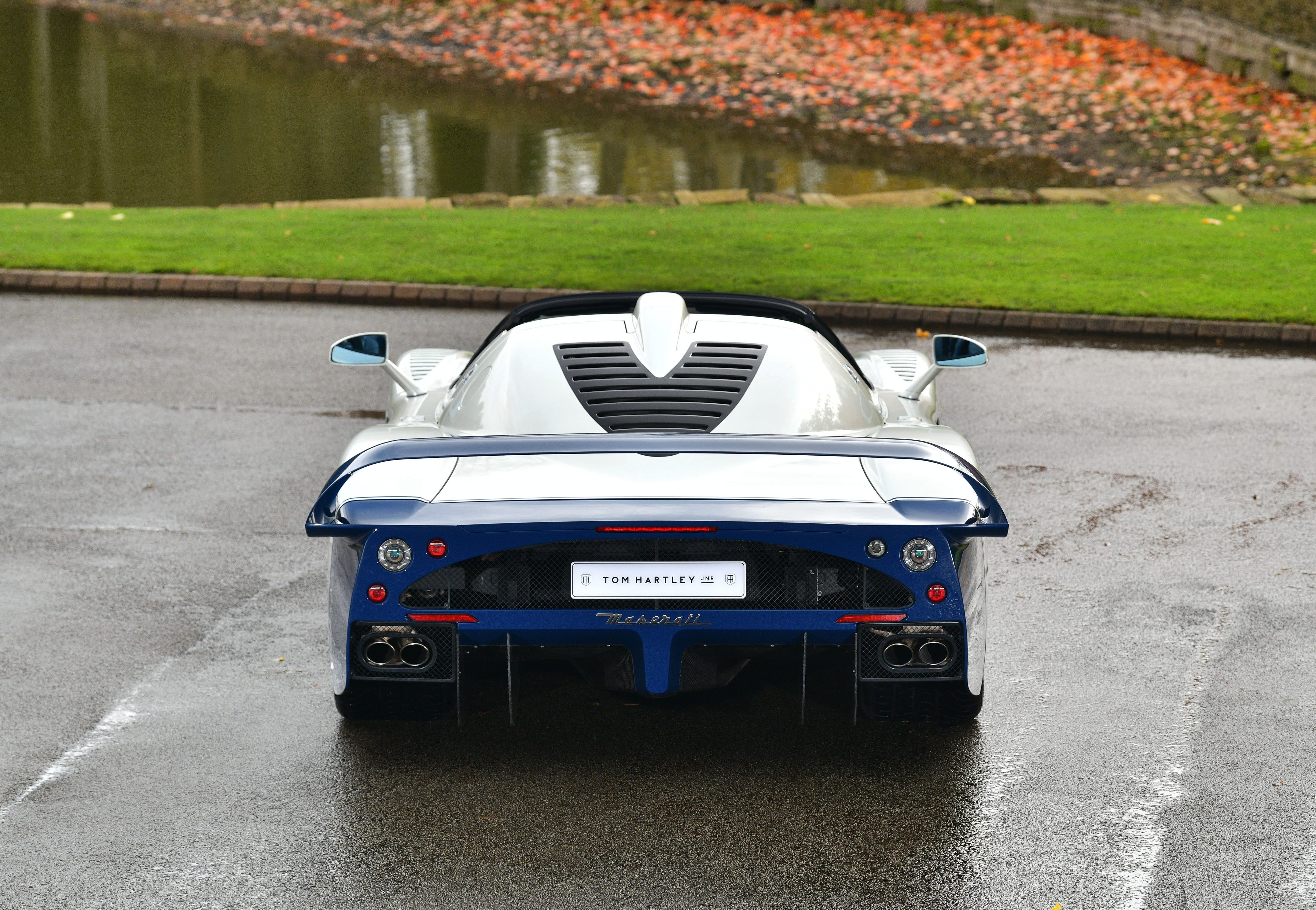 Maserati-MC12-032-1-