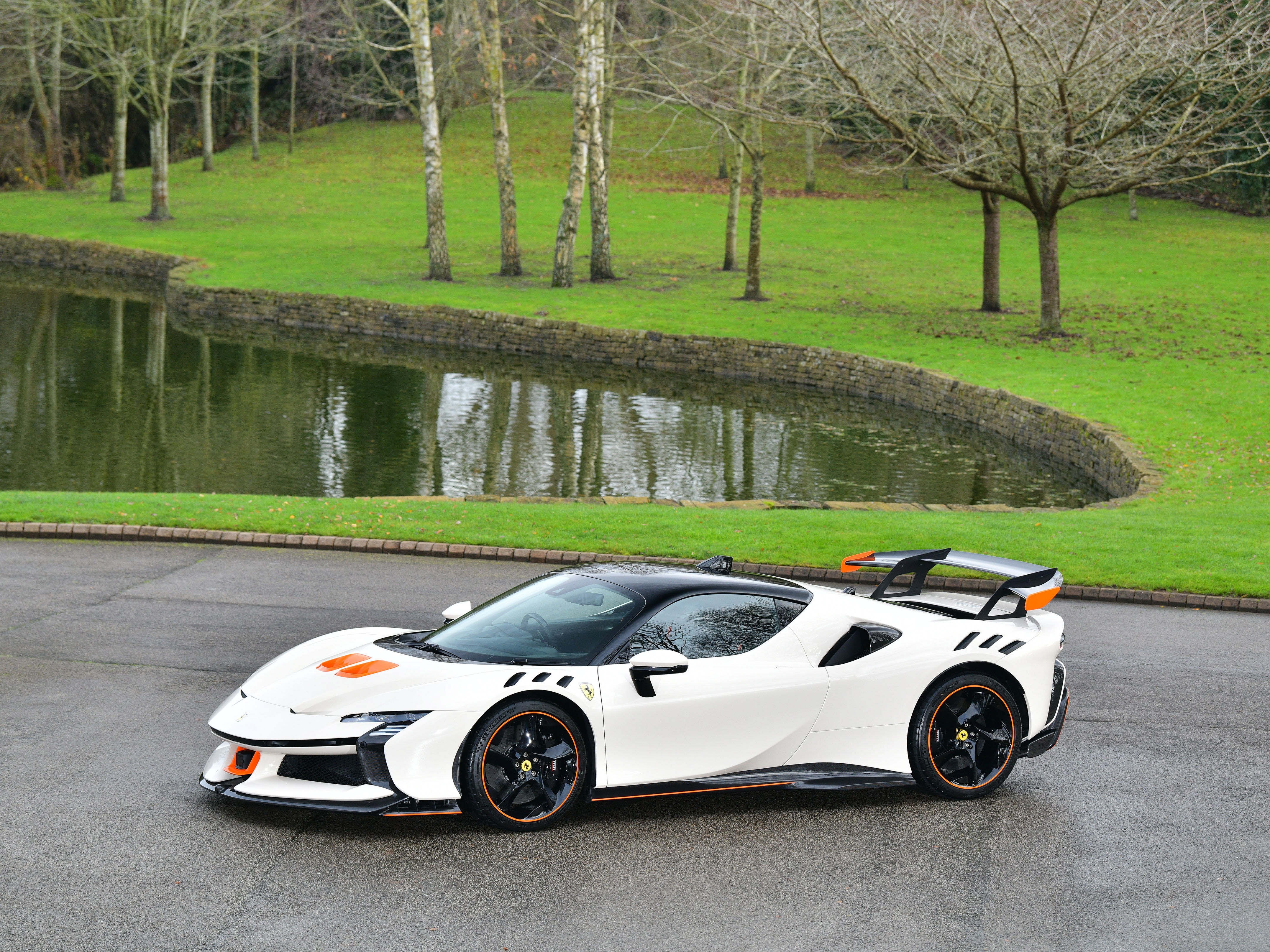 予約済み1000■SF9 『SENSUOUS』 MR Ferrari SF90 XX Stradale - Limited 99 pcs – The Car Model